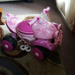 Kid Trax  ride on 4 wheeler